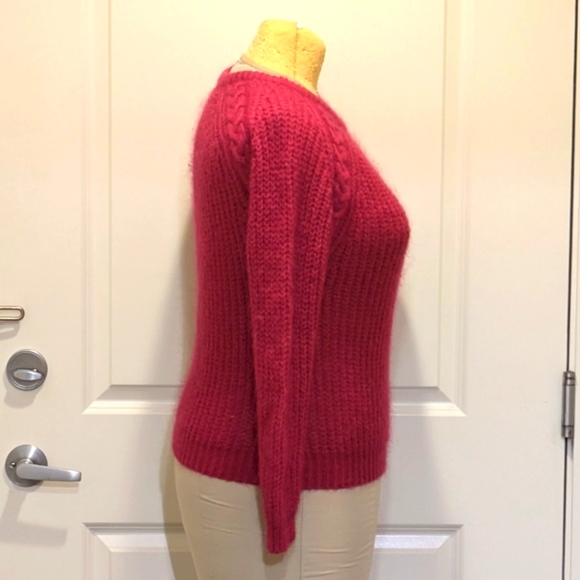 EUC BDG M Bright Pink Mohair Blend Chunky Knit Sweater - Picture 4 of 6